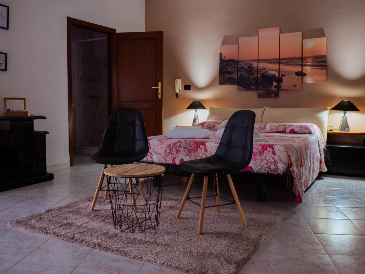 Aigua De Mar Bed & Breakfast Alghero Bagian luar foto