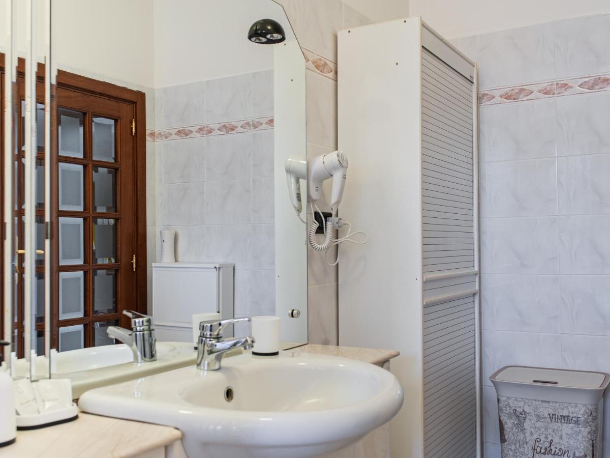 Aigua De Mar Bed & Breakfast Alghero Bagian luar foto